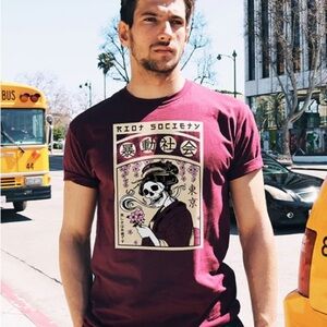Riot Society - Unisex Burgundy Geisha Flower Garden T-Shirt size Small